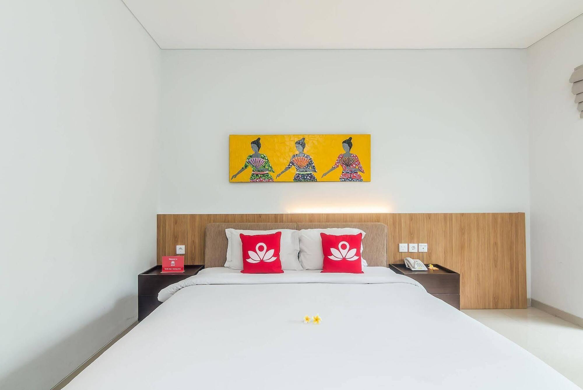 Zen Rooms Seminyak Mertanadi Exterior photo